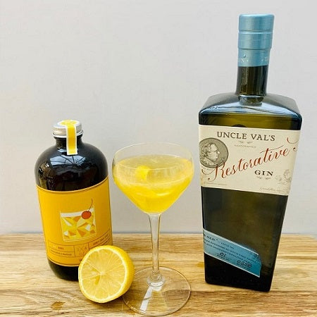 Sour Bee’s Knees Gin Cocktail